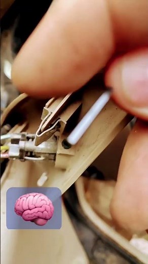 How to remove a Sideview mirror on a Saturn SL2￼