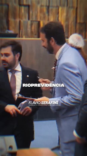 Flavio Serafini on Instagram: "A MALA DO RIOPREVIDÊNCIA | Dinheiro dos aposentados voando pela janela Hoje, durante operação da Polícia Federal, uma mala cheia de dinheiro foi jogada pela janela de um apartamento em Santa Catarina. Repito, uma mala de dinheiro. Estamos falando do escândalo que envolve a gestão do RioPrevidência, o esquema que colocou quase R$ 1 bilhão da aposentadoria dos servidores do Rio no Banco Master. Enquanto aposentados vivem com medo do futuro, enquanto o Estado fala em