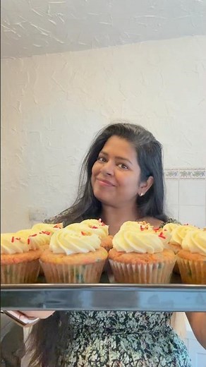 How to make soft and moist Funfetti Cupcakes | Eggless Baking | Easy Recipes at home