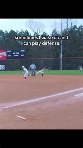 Understanding 2nd Base Plays in Softball