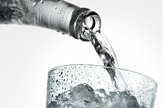 Use the Right Soda for Your Mixed Drinks