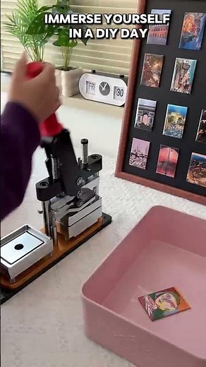 Fridge Magnets Custom-made business at home.