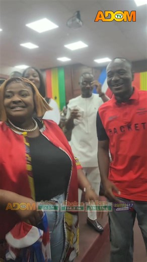 Clement Opoku Gyamfi, Esq., joins a lively jama session with supporters at the TESCON registration booth at GIMPA #AdomNews | Adom 106.3 FM