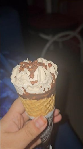 Snickers Corneto😋 #ytshorts #shorts #viral #youtube #icecream
