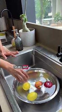 How to wash vegetables correctly - learning food safety and hygiene at our domestic helpers class