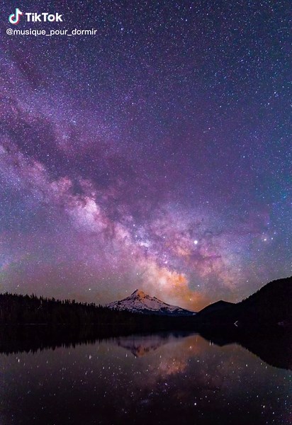 Musique paisible pour s’endormir rapidement dans un sommeil profond. Si vous avez du mal à vous endormir la nuit, écoutez cette douce mélodie. Pour une bonne nuit de sommeil et lutter contre l’insomnie, il est important d’avoir une routine saine avant d’aller se coucher. Passez une bonne nuit en notre compagnie.