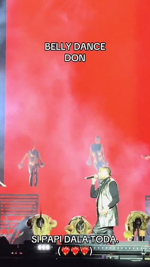 Don Omar's Belly Dance Performance at Estadio Azteca