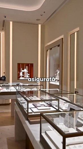 76% dintre consumatori spun că decizia lor de cumpărare a fost influențată de designul și atmosfera magazinului. Pentru că nu cumpărăm doar produse – cumpărăm starea pe care ne-o transmit.  La Graphtec Design, creăm spații comerciale care spun o poveste clară: prin lumină, culoare, energie și mobilier care vinde emoțional.  0728 182 196  contact-magda@graphtec.ro  https://graphtec.ro | Magda Bei | Facebook