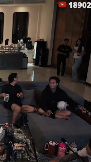 Rayna Snova: Perjalanan Karir Aktris Muda Indonesia