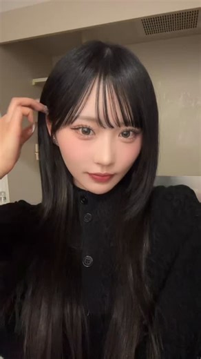 Navii on Instagram: "🐈‍⬛🩶"