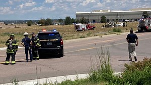 1 killed in crash of small plane east of Centennial Airport