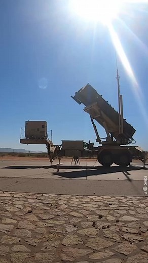 174K views · 2K reactions | Let’s look at America’s new stealth aircraft 樂 | Interesting Engineering | Facebook