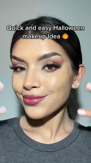 Quick and Easy Halloween Makeup Ideas 🎃