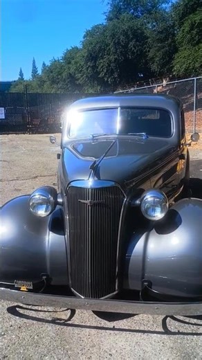 Gerald Levert funny #worldwidereactionpodcast #hurrikanethepoet