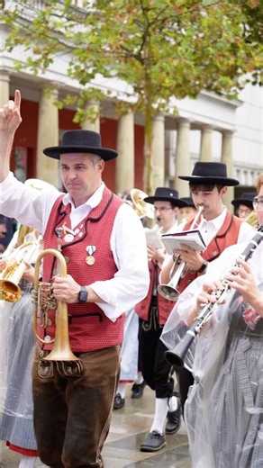 🎉 Regensburger Herbstdult 🎡📍 Regensburg, Germany📅 Friday, August 28 – Sunday, September 13, 2026