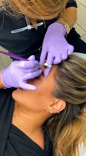 18K views · 291 reactions | 627_Come Get My Eyebrows Microbladed With Me @MehrinGlam  #tutorial Here’s a mini tutorial that includes a step-by-step of my microblading experience. I’ve been wanting to get my eyebrows mic #fblifestyle | Fashion & Beauty | Facebook