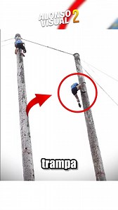 Por eso hacer trampa no sirve de nada. En esta carrera, un corredor parecía el más rápido y todos creían que ganaría sin problema. Pero su oponente tenía un plan muy astuto para llegar primero. Como debían dejarse caer al llegar a la cima, fingió caerse antes de tiempo para engañar a todos. Lo que no esperaba era que el otro corredor lo descubriera, y lo que pasó después dejó a todos sorprendidos. Vamos a verlo. #curioso #sabiasque #increíble #datoscuriosos | AlonsoVisual