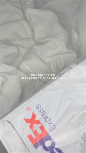 enhypen ggu ggu deco package 2023 unboxing🗯️🫧 ohmygoshh i am in love with everything !! the pastel colors too are just perfect :) the packaging?!? the details?!? and i love the inclusions and all of it SOO MUCHH and the standing stickers?? OMG🥹🤍 #enhypen #enha #enhypenengene #engene #kpop #kpopfyp #viral #foryoupage #foryou #kpopunboxing #kpopfypシ #kpopfyp