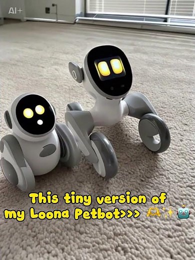When Loona Petbot Gets a Mini Me! 😂🐕