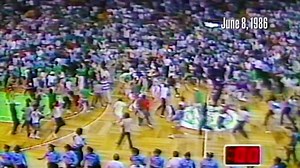Larry Bird lifted the Boston Celtics past the Houston Rockets with 29 points, 12 assists, and 11 rebounds in Game 6 of the '86 championship series to claim the franchise's 16th NBA title and his second Finals MVP trophy in three years. #NBAVault | NBA Philippines