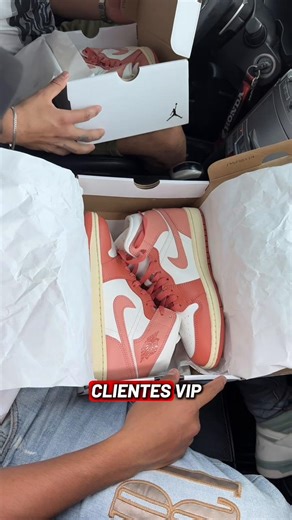 Entregando Tenis Jordan🔥 . . . #jordan #sneakers #acecaps23 #paratiiiiiiiiiiiiiiiiiiiiiiiiiiiiiii #fyp