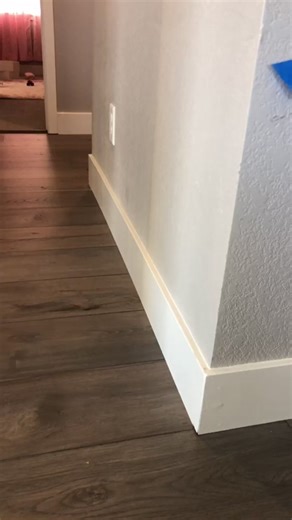 Baseboard Corner Repair: A DIY Guide