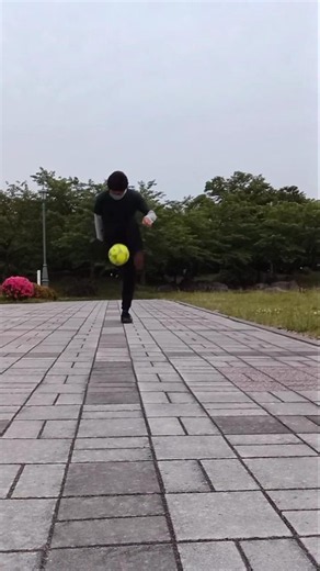 アキレス腱部分断裂治りそうな気配の人！毎日練習もうすぐ6年8ヶ月！ #アキレス腱断裂 #サッカー