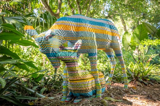 Fort Worth Botanic Garden showcases stunning LEGO animal sculptures