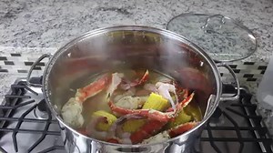 Easy Seafood boil with crab, shrimp, lobster, and more. Made on the stovetop! Get the recipe here: https://iheartrecipes.com/ultimate-seafood-boil/ | I Heart Recipes