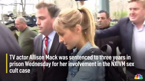 'Smallville' star Allison Mack talks NXIVM sex cult in first interview after prison release