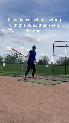 What’s wrong with this🤔 #baseball #baseballseason #baseballlife #fyp #MaxPlumpJump