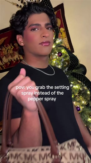 we’re back #siblings | Setting Spray