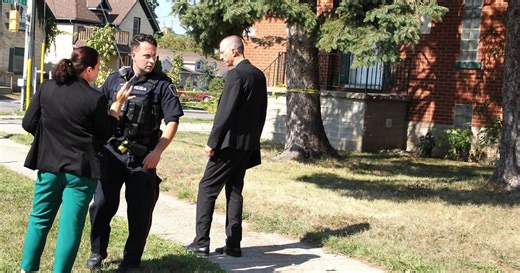 Body of man found in Kitchener apartment, woman in custody