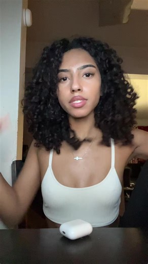 Jamie (@luuvjamie)’s videos with The Body (feat. Jeremih) - Wale