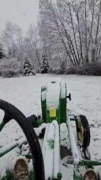 1939 John Deere Model L in the snow