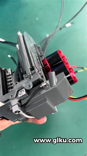 2.6K views · 25 reactions | The MC15 excavator, despite its small size, features a dual-pump, nine-valve system. I love this hydraulic system!. #rc #rcmodel #rcexcavator #lesu | GLKU RC Hobby Shop | Facebook