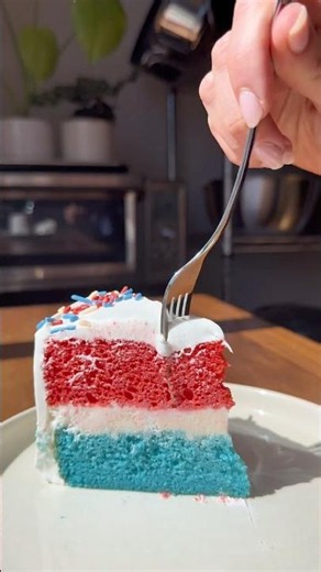 Easy 4th of July Ice Cream Cake! 🇺🇸🍰