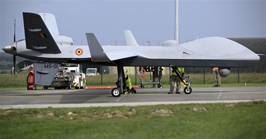 La Force aérienne a reçu ses 2e et 3e drones MQ-9B SkyGuardian, destinés à des missions de renseignement et de surveillance