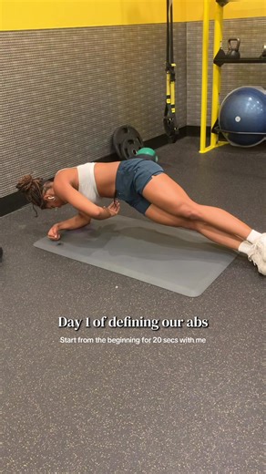 Day 1 of Ab Bootcamp damn near — if you got a floor nearby, then you got 40 seconds 🤭 #abs #abworkout #abchallenge