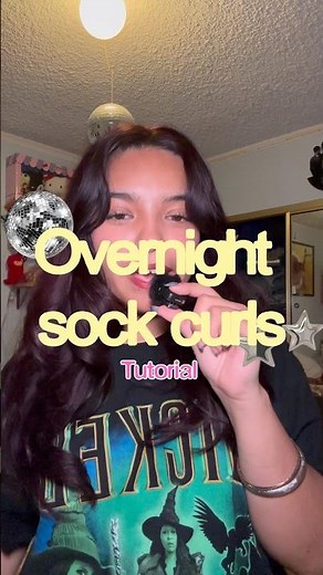 Overnight Sock Curls tutorial ✨ #explore #sockcurls