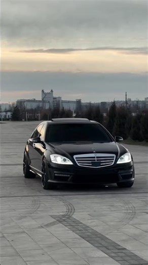 Best S class after W140? 🤔 #youtubeshorts