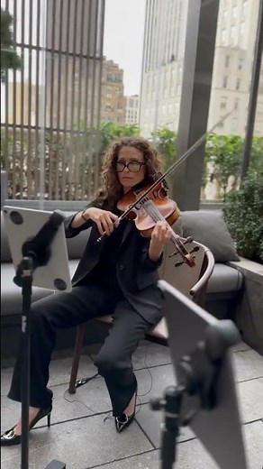 Eine Kleine Nacht Musik by Kiral Artists’ female string quartet 🎻🎻🎻🎻