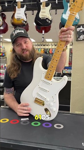 Quick look at a Fender Custom Shop '57 Strat that just landed!