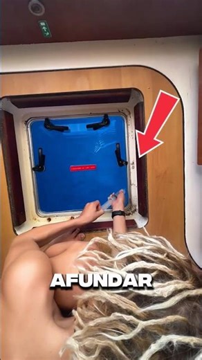 Ele achou um vazamento e fez ISSO