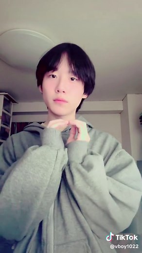 ウマーベラス#1 - MONKEY MAJIK × サンドウィッチマンを使っている俺のグランマは現役キャバ嬢 (@vboy1022)の動画