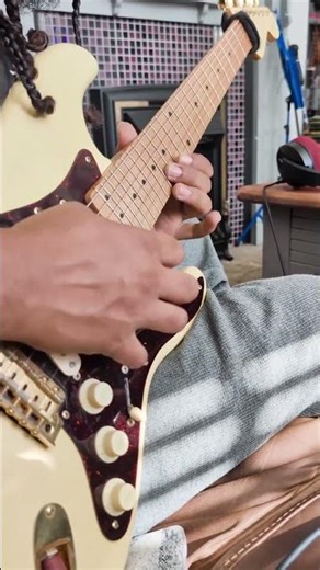 7 STRING FENDER STRATOCASTER!#guitar #djent #metal #modernguitar #guitarist #emo #mathrock #acoustic