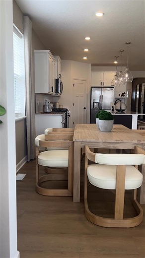 Model Home Monday 🖤 #hometour #housetour #HomeDecorInspiration #hometours #housetours #homedecorationideas #beautifulhomes #modelhomes #mnhomes #HomeDecorInspo #HomeDecorGoals #NewConstruction #ModelHome #MinnesotaRealEstate #HomeDesign #mnrealtor #mnrealestate #mnhomesforsale #MinnesotaHomes #homedecor #homedecorideas | Impact Home Team - Keller Williams Classic Realty