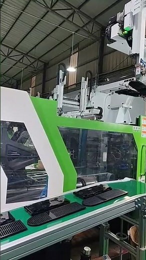 Mastering the Injection Molding Process 🛠️🔍