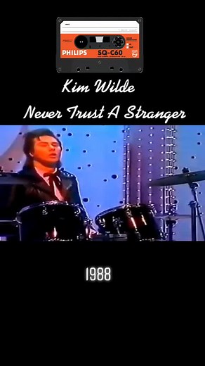 Kim Wilde - Never Trust A Stranger