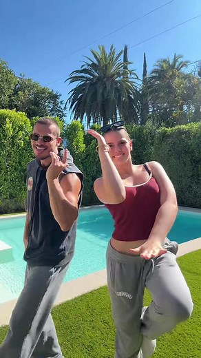 Swimming with the Fishes dance — Gleb Savchenko TikTok clip